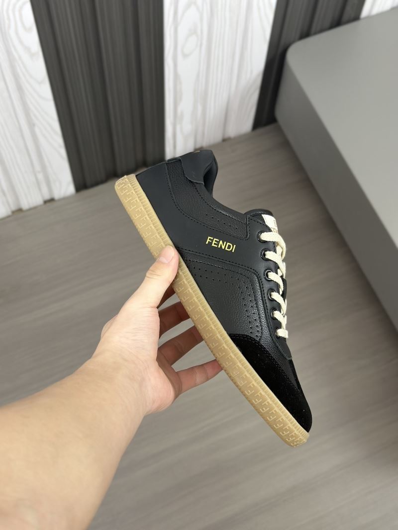 Fendi Low Shoes